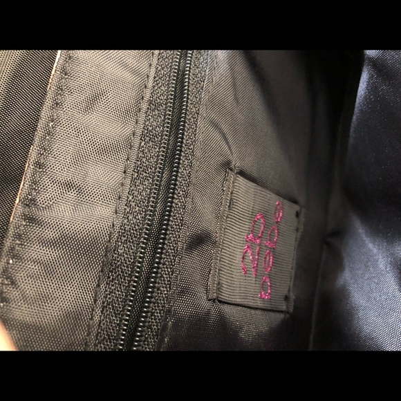 Nude/rose gold sequined clutch - Picture 3 of 4